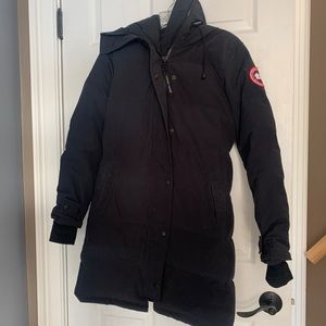 Canada Goose Shelburne Parka great condition!